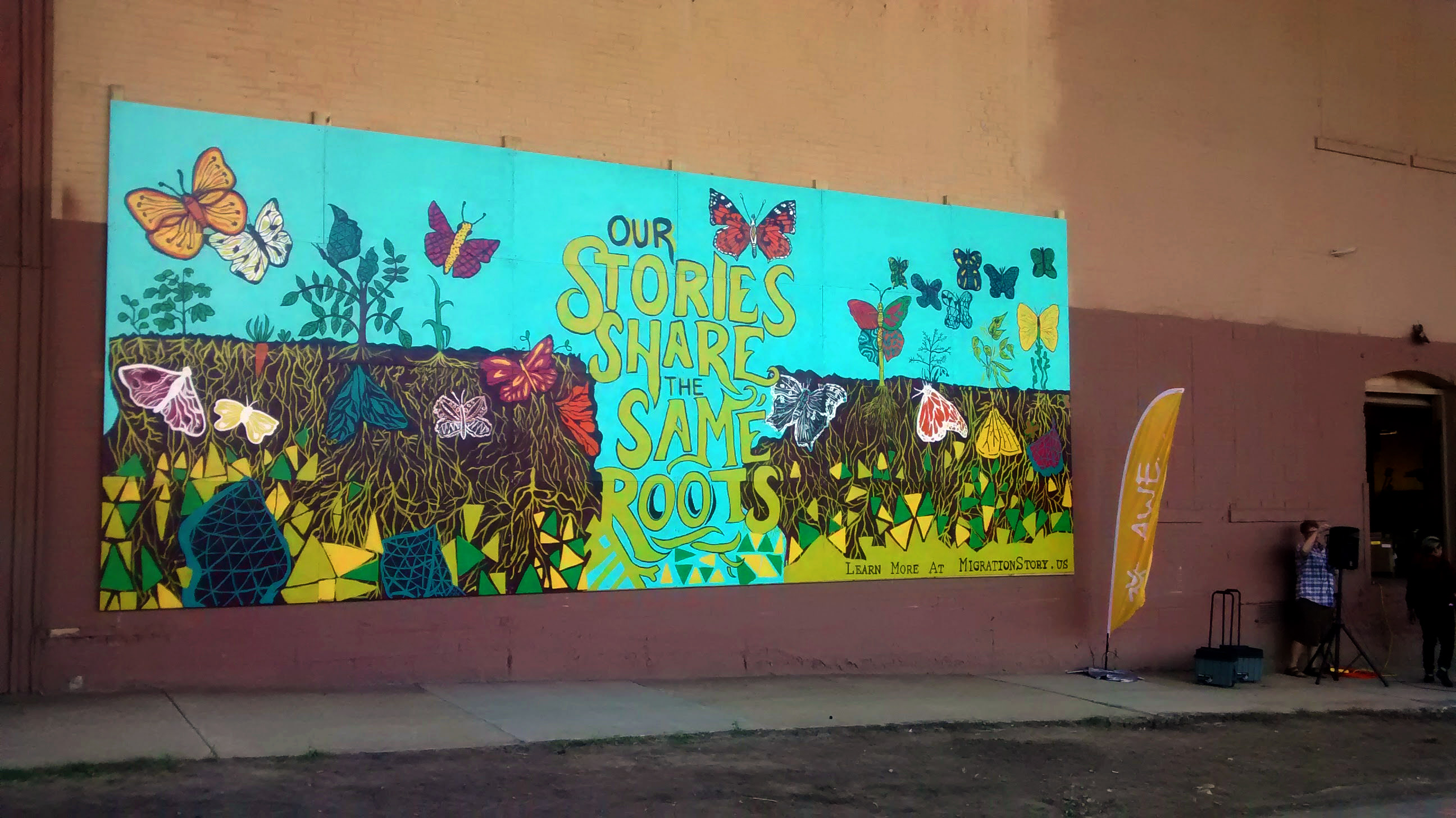 Mural Art with Roots about Migration